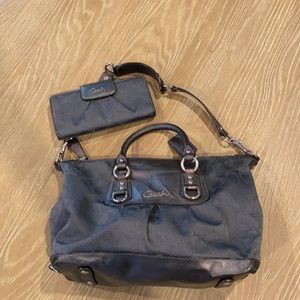 Coach purse and walllet